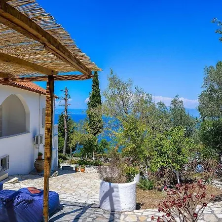 New! Paxoswhite Sea View & Studios! Gaios