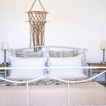 New! Paxoswhite Sea View & Studios! * Gaios