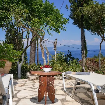 New! Paxoswhite Sea View & Studios! *