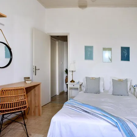 New! Paxoswhite Sea View & Studios! Appartamento