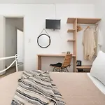 New! Paxoswhite Sea View & Studios! Γάιος