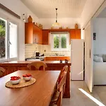 New! Paxoswhite Sea View & Studios!