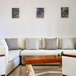 Διαμέρισμα New! Paxoswhite Sea View & Studios! *
