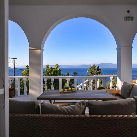 New! Paxoswhite Sea View & Studios! Lägenhet Gaios