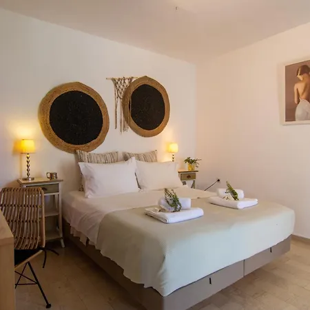 New! Paxoswhite Sea View & Studios! Διαμέρισμα