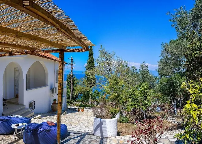 New! Paxoswhite Sea View & Studios! Gaios