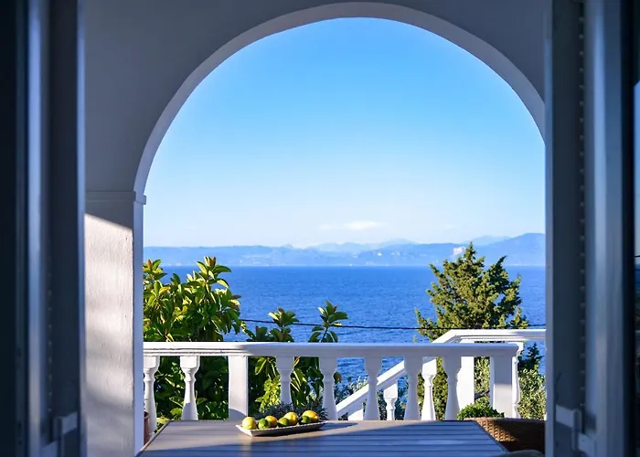 New! Paxoswhite Sea View & Studios! Apartamento