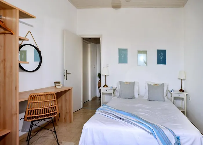 New! Paxoswhite Sea View & Studios! Apartamento