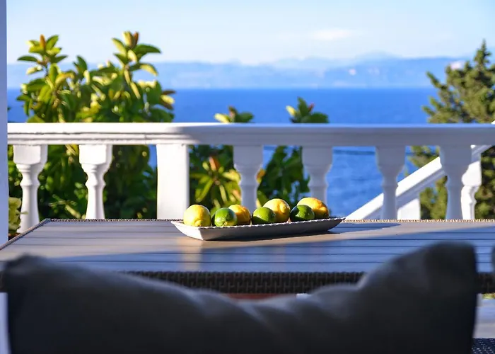 New! Paxoswhite Sea View & Studios! Apartamento *