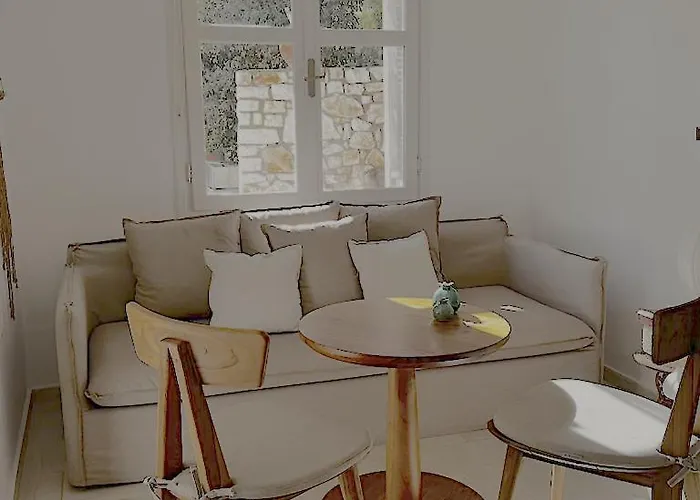 New! Paxoswhite Sea View & Studios! Apartamento